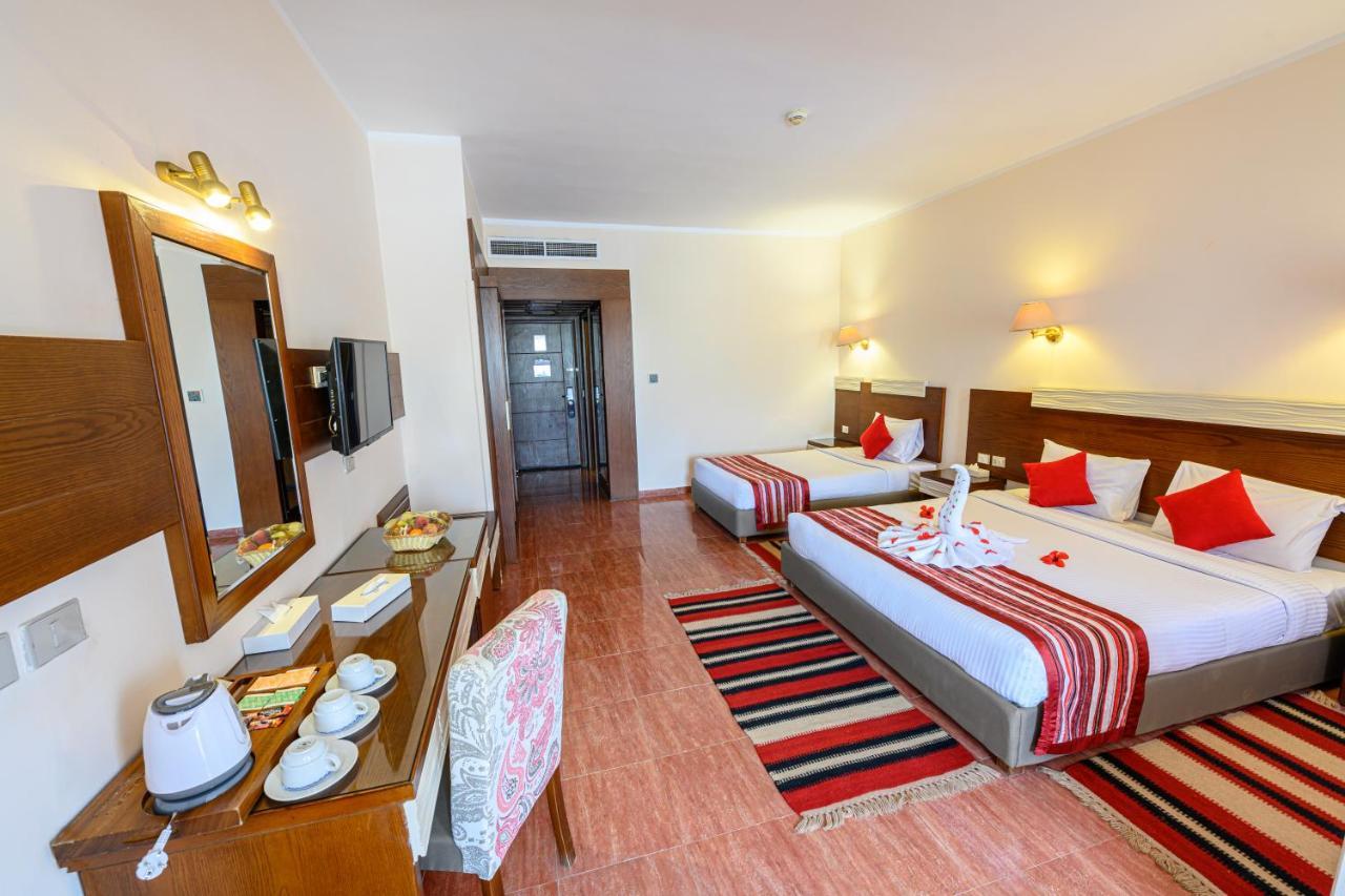 Golden Rezort 4*